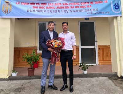Lễ trao đổi và hợp tác với đại học Hanil Jangsin