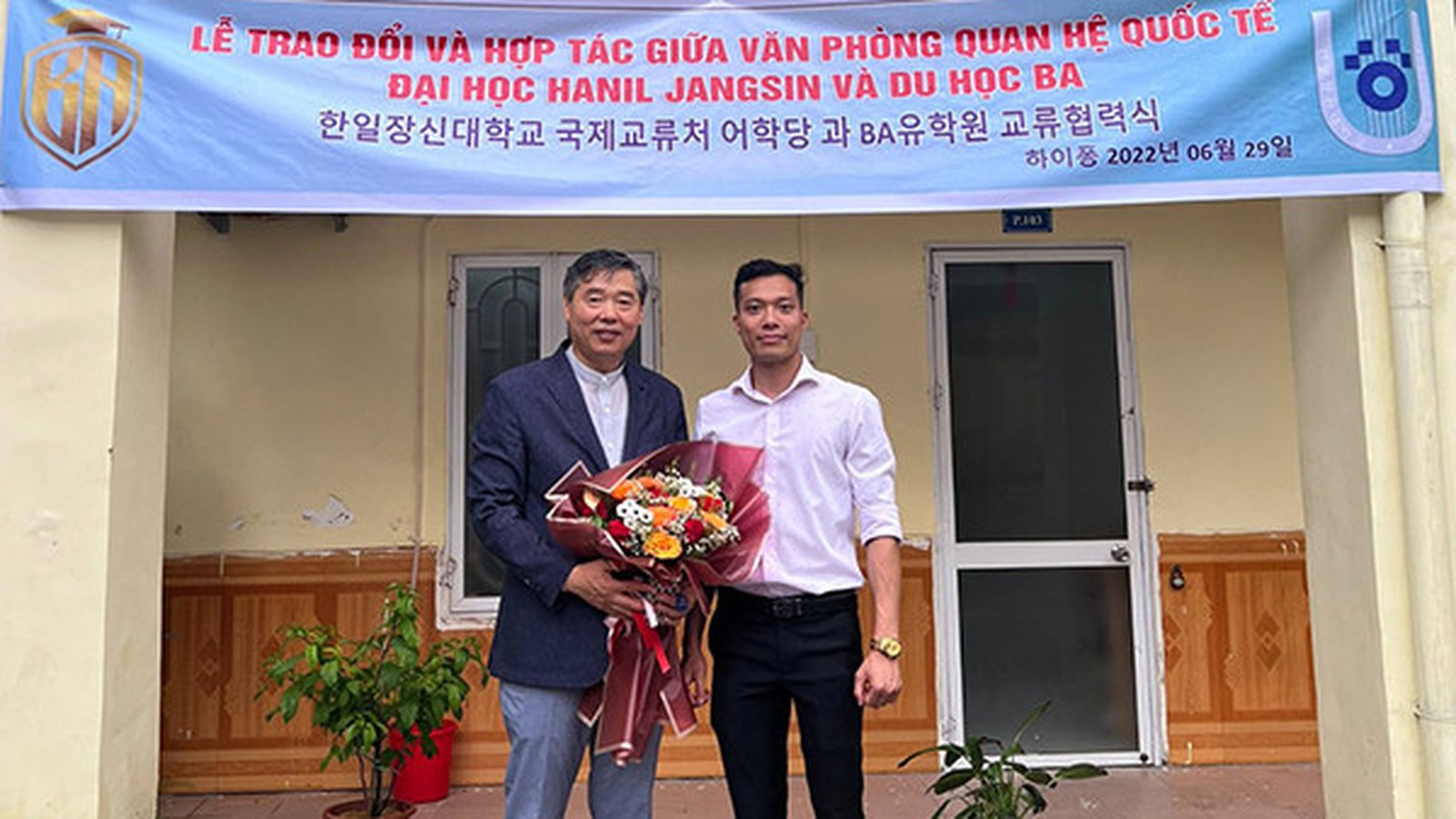 Lễ trao đổi và hợp tác với đại học Hanil Jangsin