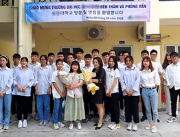 Phỏng vấn trực tiếp du học sinh kỳ 12-2022