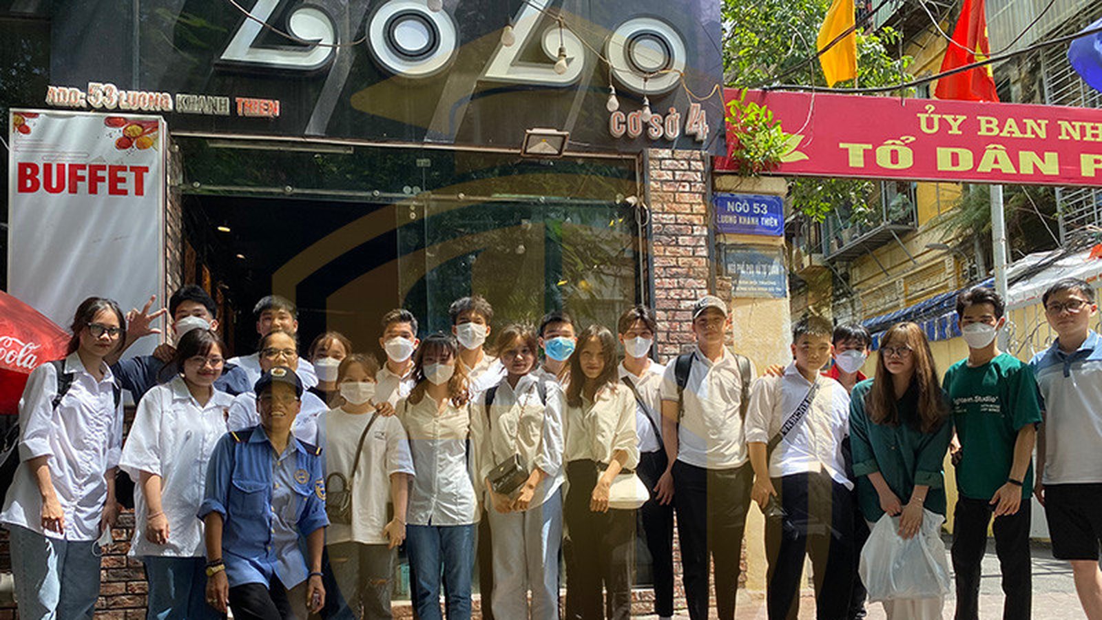 Du học sinh kỳ 12-2022 đi ĐSQ đăng ký hồ sơ và liên hoan nhẹ