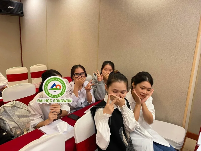 Phỏng vấn trực tiếp và nhập cảnh ĐH Songwon kỳ 12.2023