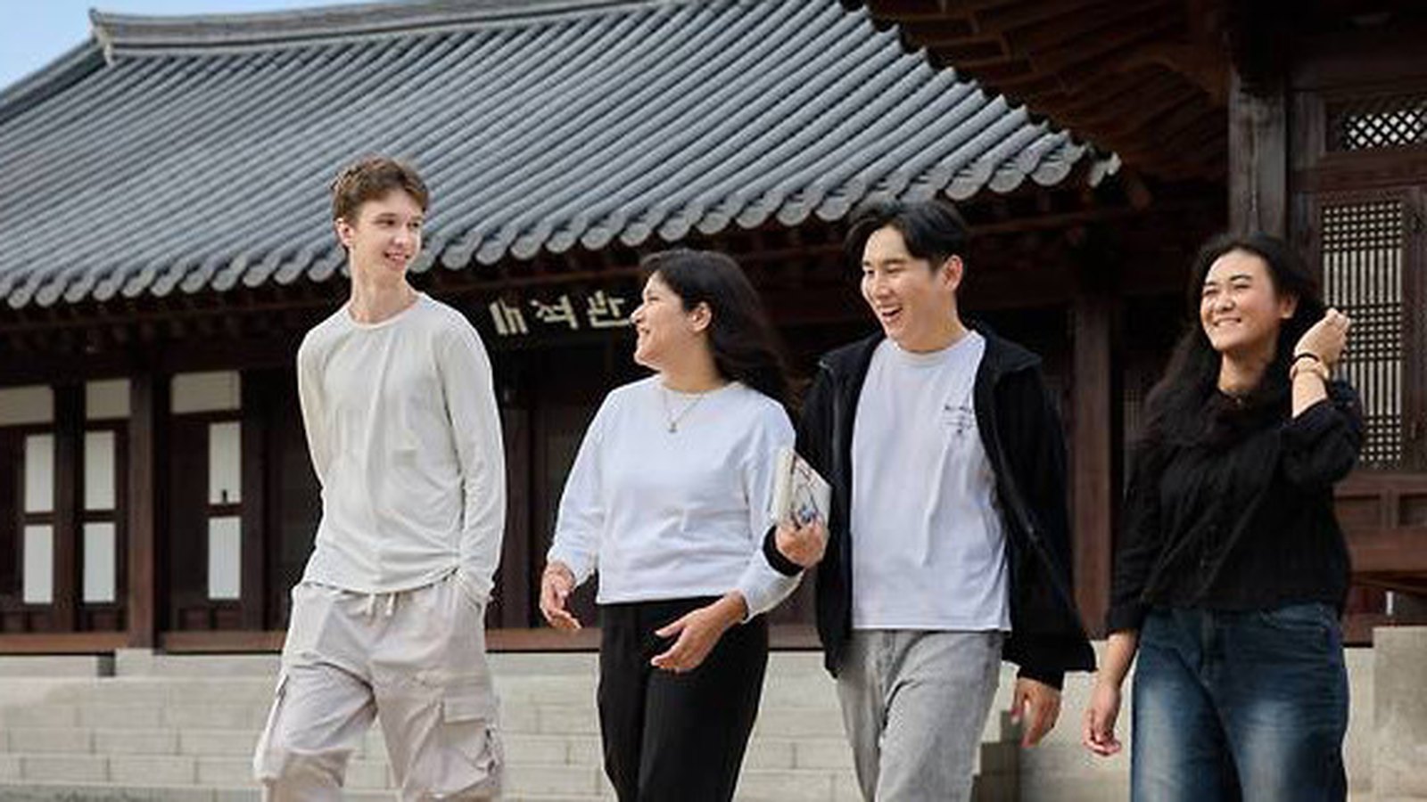 경상국립대학교 được chọn tham gia “K-STAR Visa Track” – Nâng tầm đại học quốc gia Hàn Quốc