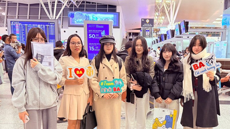[Nhật Ký] Du Học Sinh Jeonju T11/2025: Đạt Topik 1, Có Việc Làm Sau 4 Ngày & Món Quà Tri Ân
