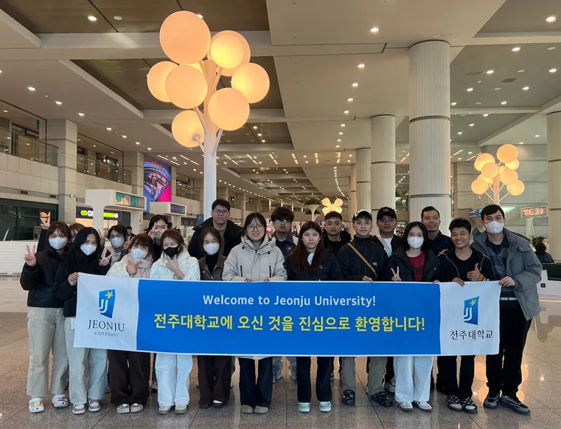 Hành Trình Chào Đón 8 Tân Sinh Viên Du Học BA Nhập Cảnh ĐH Jeonju
