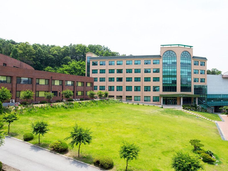 LUTHER UNIVERSITY | 루터대학교