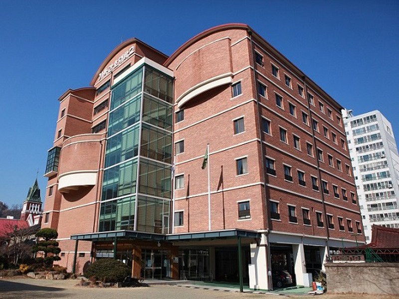 Christian College Of Nursing