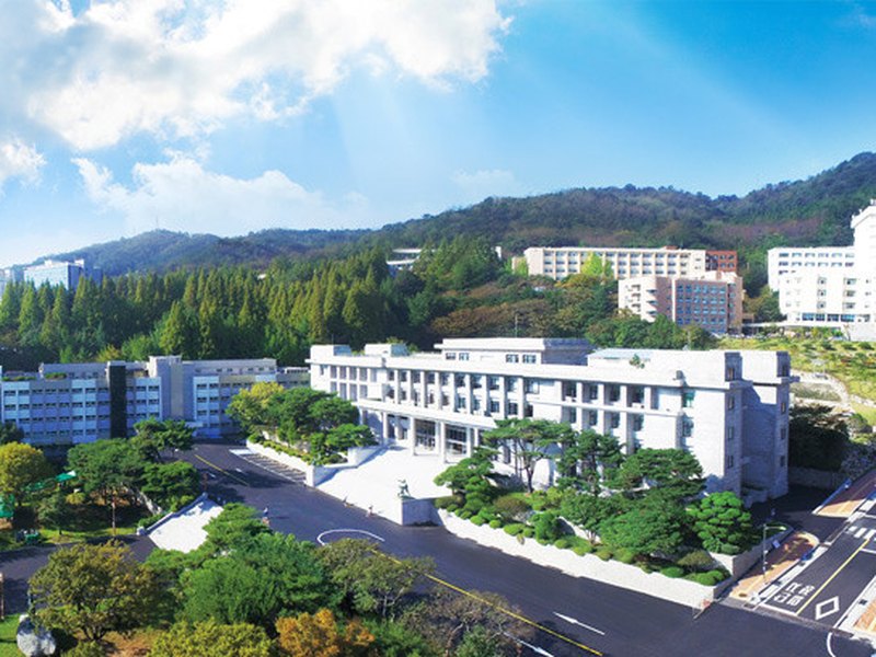 Kyungnam University