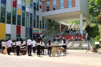 U1 UNIVERSITY