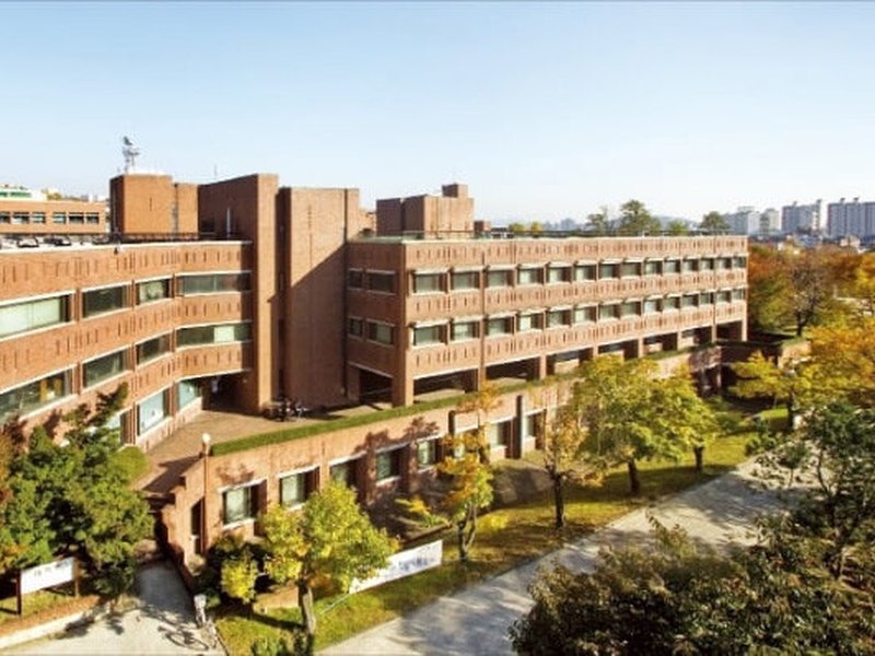 DUKSUNG WOMEN'S UNIVERSITY | 덕성여자대학교