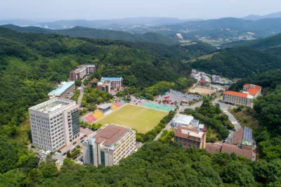 KOREA  UNIVERSITY OF MEDIA ARTS