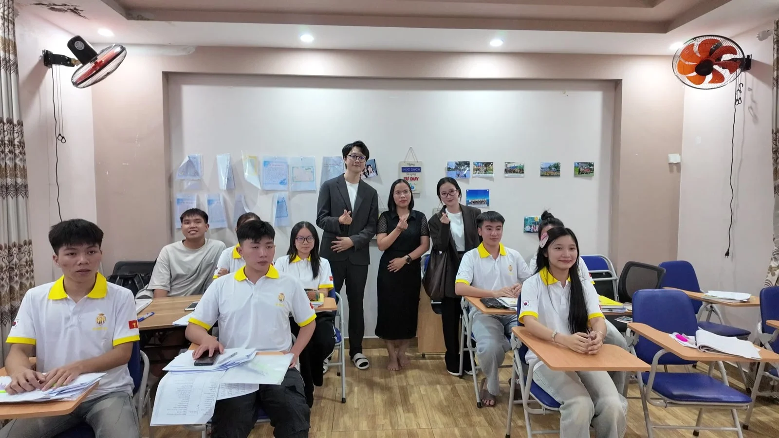 Yeungjin University College đến thăm và giao lưu cùng học viên tại DU HỌC BA