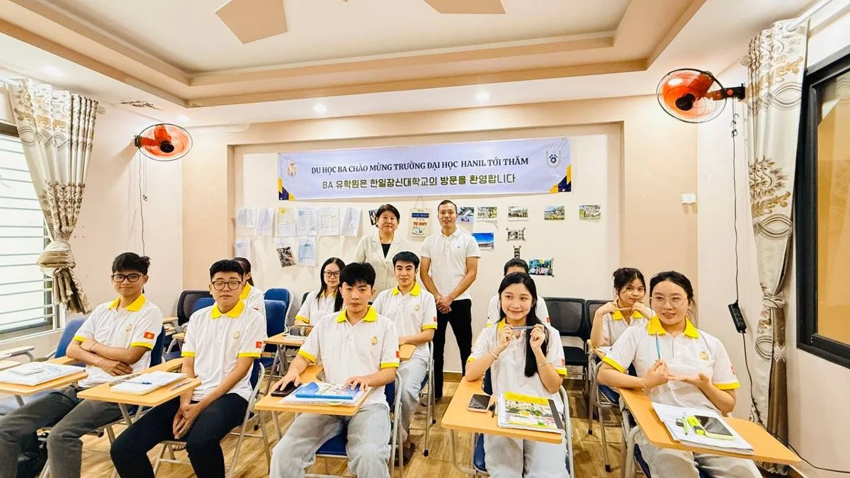 Các bạn du học sinh Du Học BA trong buổi đón trường Hanil